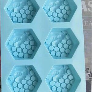 NEW ----Set of 2 - 6 cavity Bee Silicone Molds